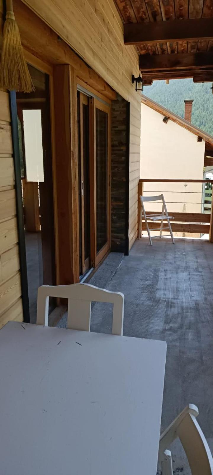 Les Hauts Du Roux 阿布里斯 外观 照片